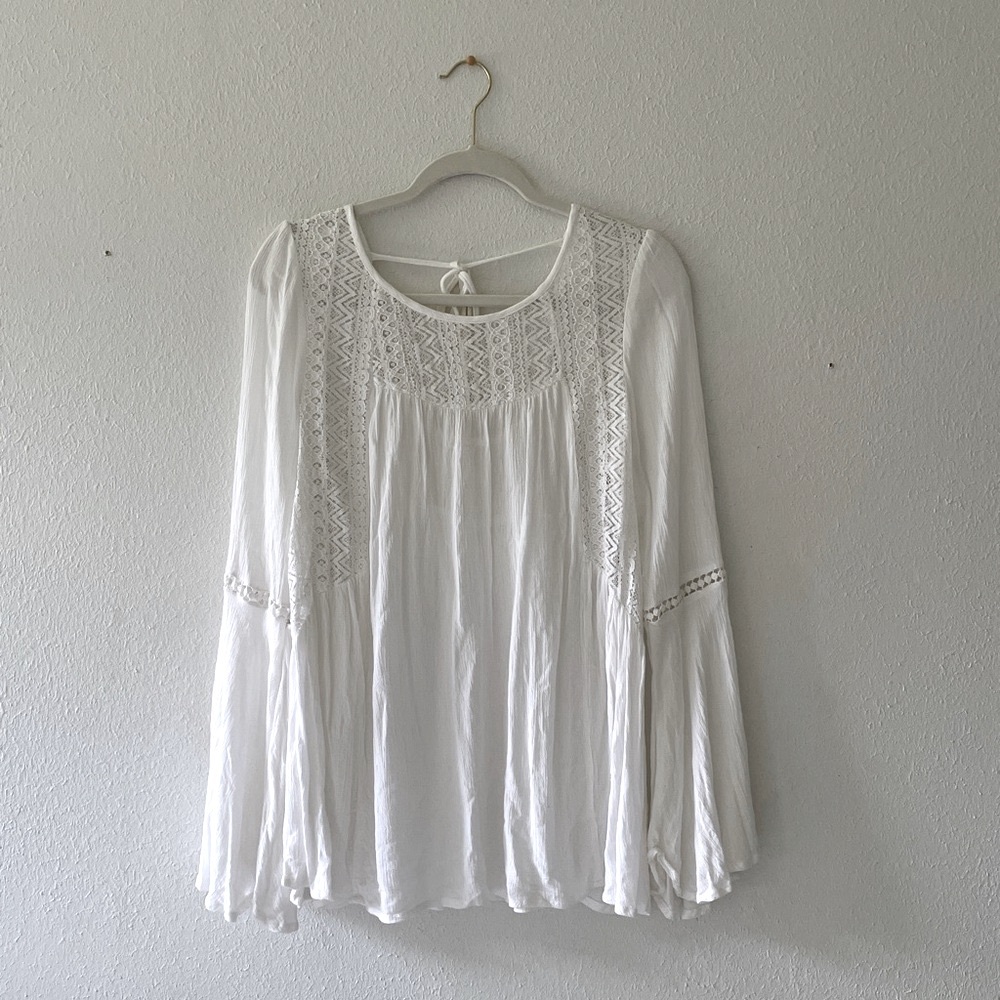 En Crème Bell Sleeve Top Scoop Tie Back Blouse White Coastal